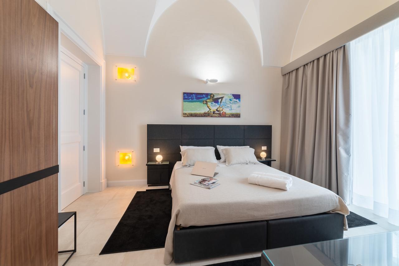 Y Arcillos Luxury Rooms Cin Ito75O35B4Ooo468O2 Lecce Extérieur photo